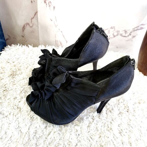 Jacqueline Ferrar stiletto shootie with zip back - Picture 4 of 6